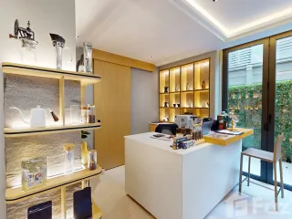 For sale 4 bedrooms townhouse in Din Daeng, Bangkok