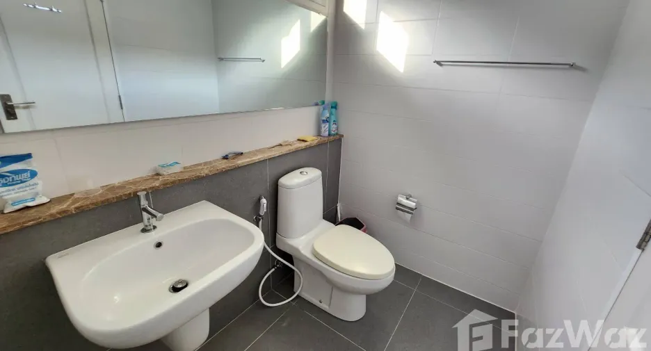 For rent 3 bedrooms house in Mueang Chiang Mai, Chiang Mai