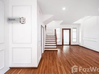 Reihenhaus zum Kauf mit 3 Zimmer in Chatuchak, Bangkok