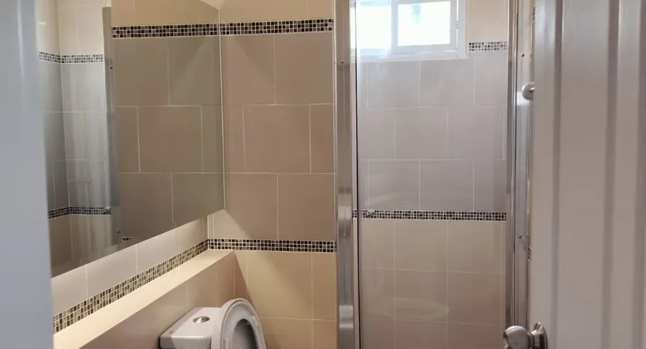 Casa en venta de 4 habitaciones en Saraphi, Chiang Mai