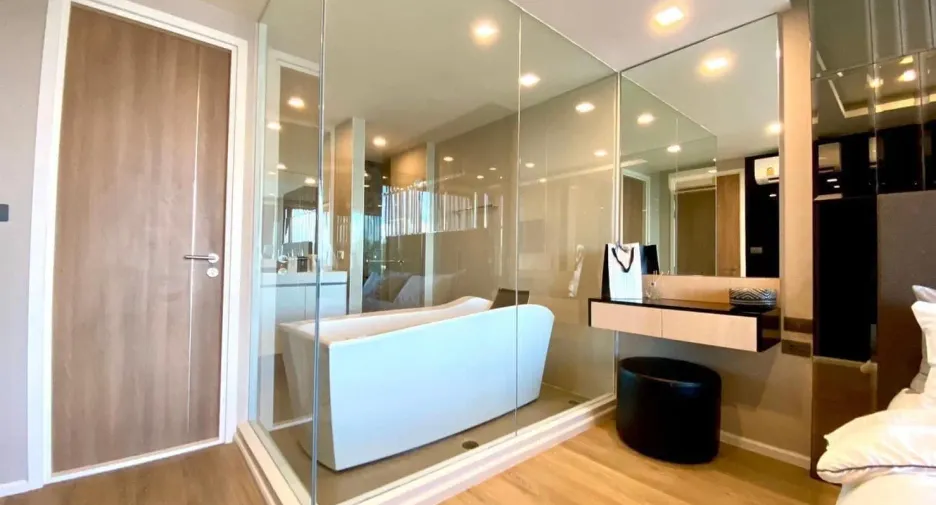 Condo en alquiler de 2 habitaciones en Mueang Chiang Mai, Chiang Mai