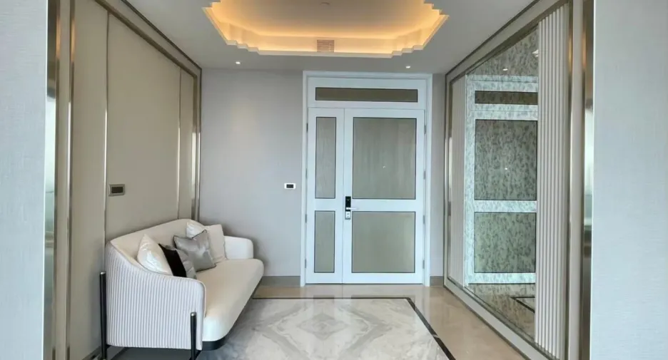 À vendre et à louer 6 chambres condo à Khlong San, Bangkok