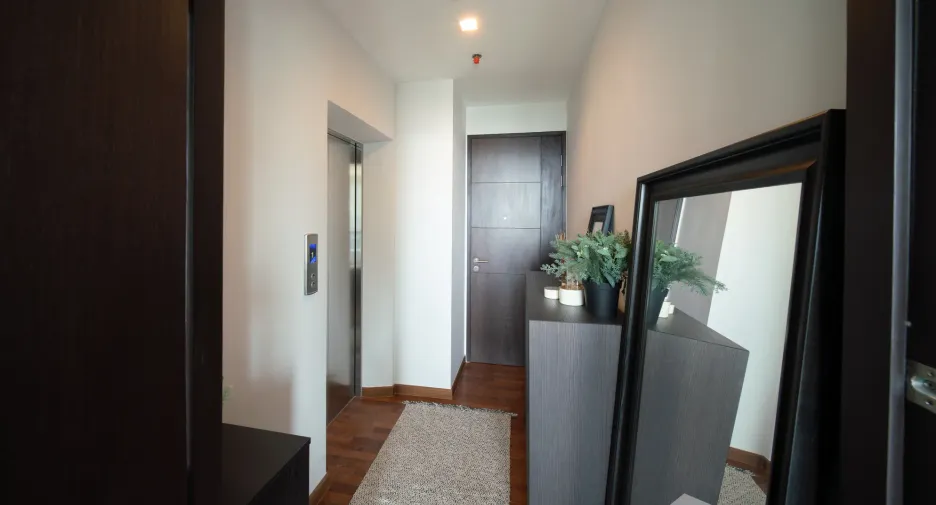 À vendre studio condo à Pathum Wan, Bangkok