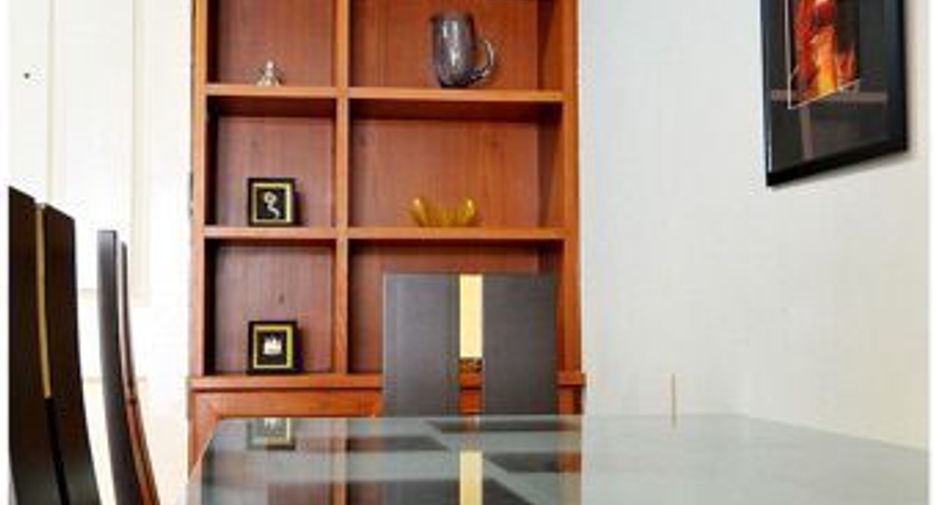 À vendre 1 chambre condo à Khlong Toei, Bangkok
