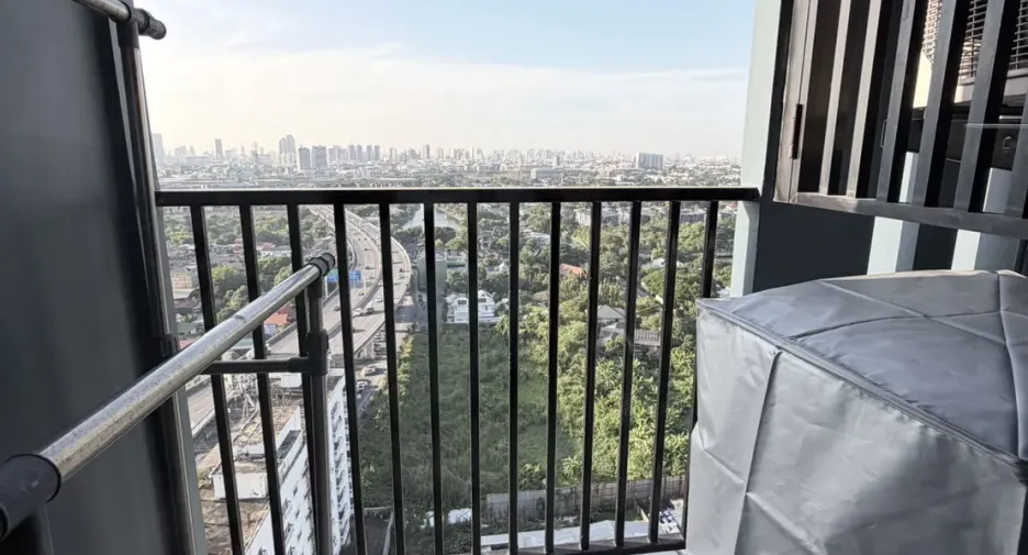 Wohnung zum Kauf mit 1 Zimmer in Bang Kapi, Bangkok