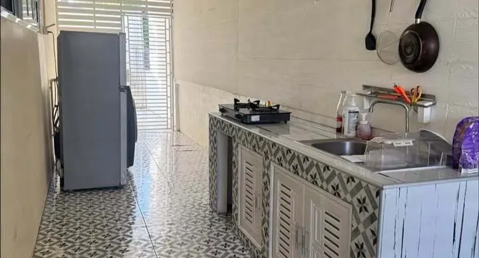 À vendre et à louer 4 chambres maison à Hang Dong, Chiang Mai