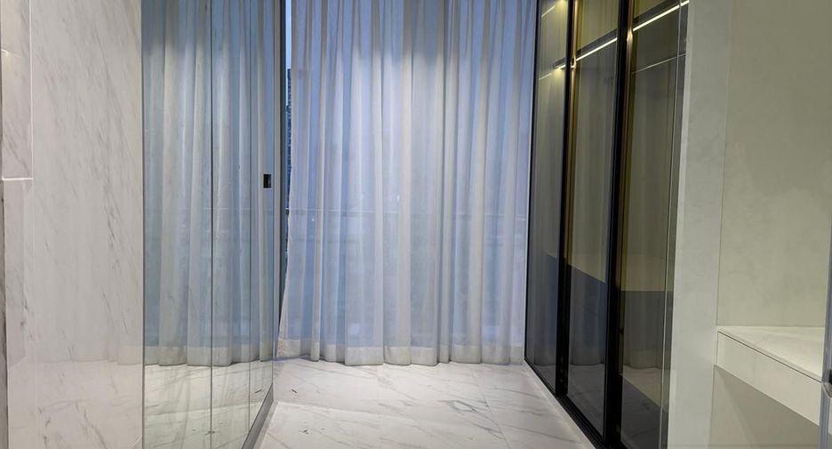 Condo en venta de 2 habitaciones en Watthana, Bangkok