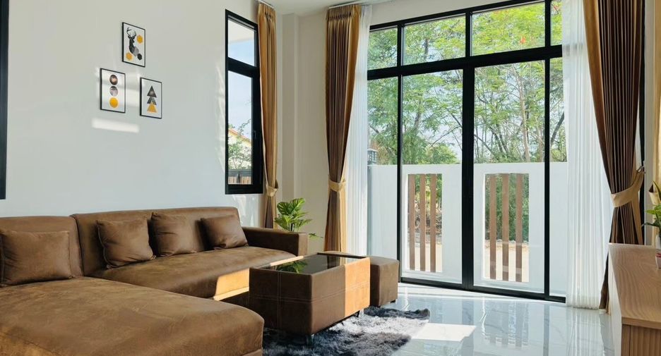 Villa en venta y en alquiler de 4 habitaciones en Mueang Chiang Mai, Chiang Mai