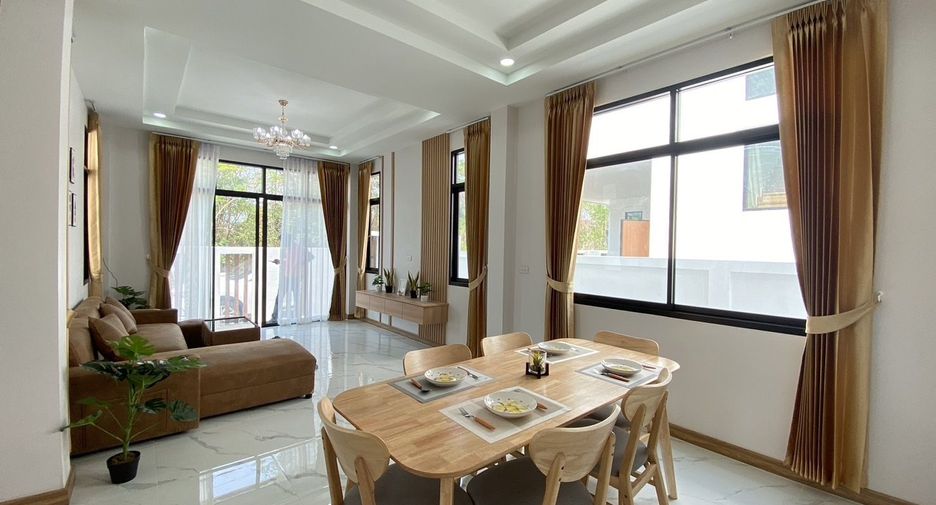 Villa en venta y en alquiler de 4 habitaciones en Mueang Chiang Mai, Chiang Mai