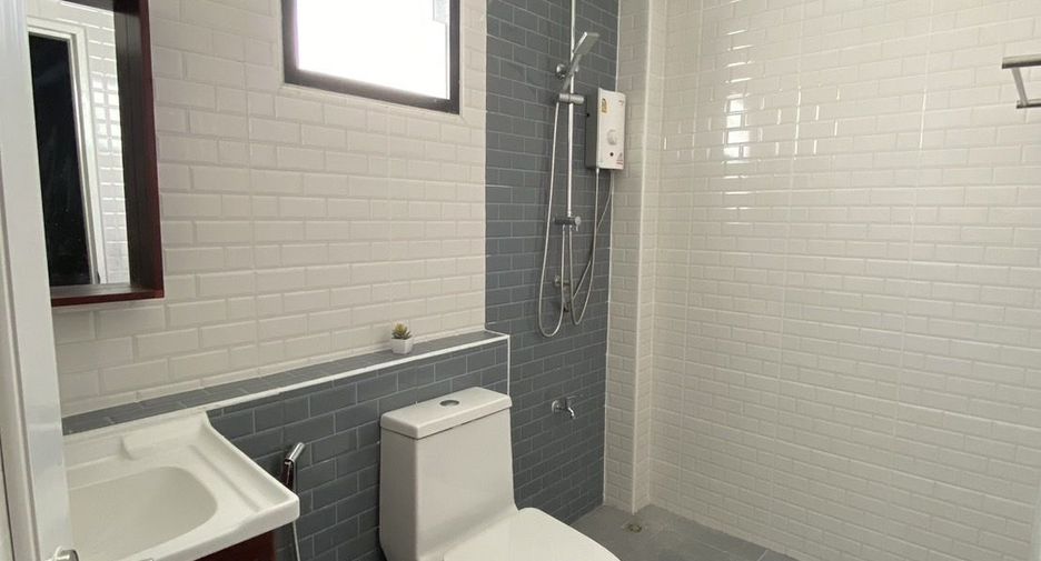 Villa en venta y en alquiler de 4 habitaciones en Mueang Chiang Mai, Chiang Mai