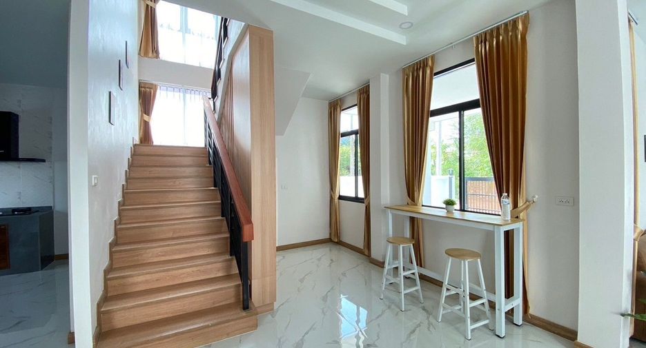 Villa en venta y en alquiler de 4 habitaciones en Mueang Chiang Mai, Chiang Mai