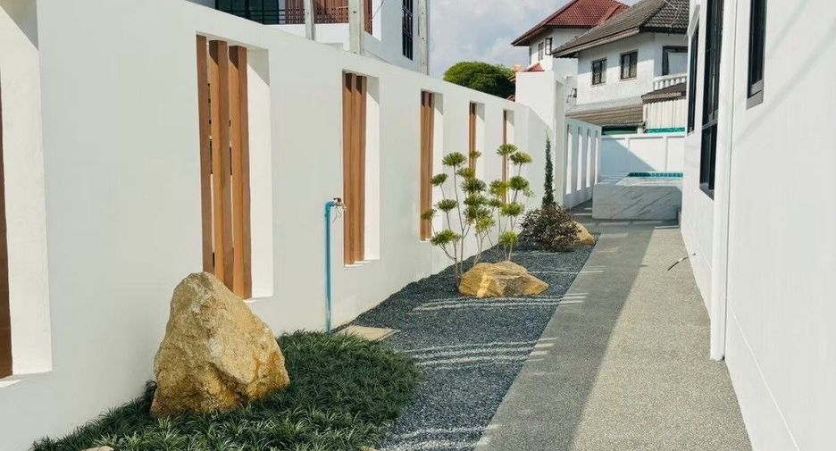 Villa en venta y en alquiler de 4 habitaciones en Mueang Chiang Mai, Chiang Mai