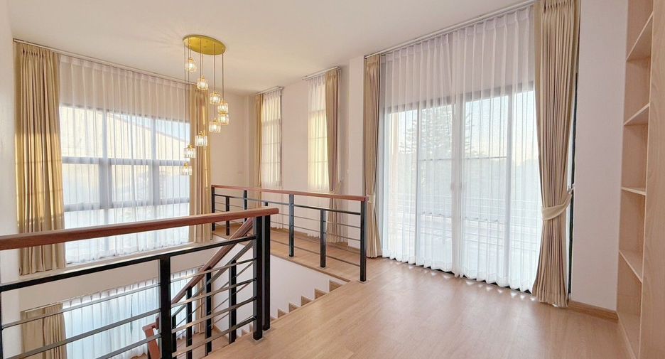 Villa en venta y en alquiler de 4 habitaciones en Mueang Chiang Mai, Chiang Mai