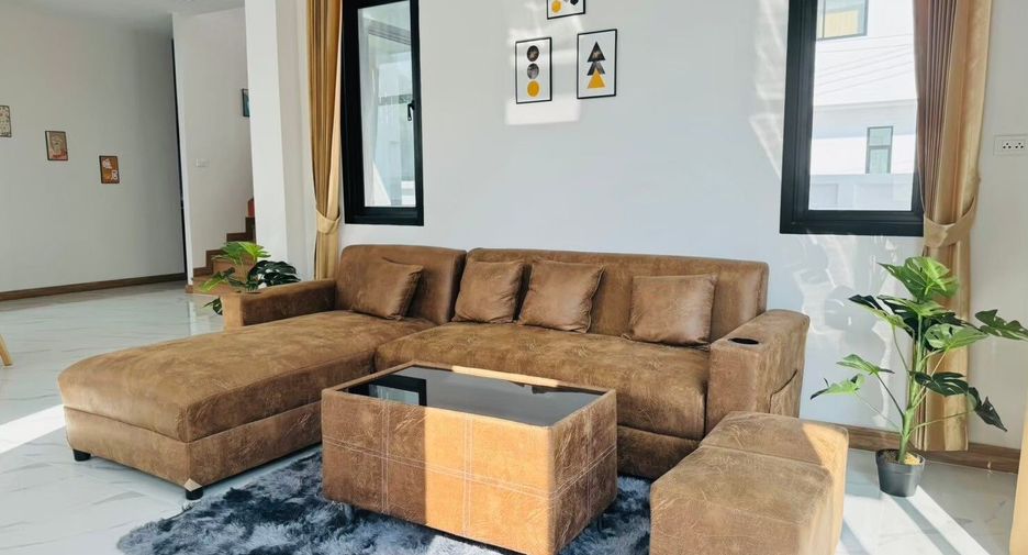 Villa en venta y en alquiler de 4 habitaciones en Mueang Chiang Mai, Chiang Mai