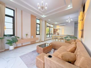 À vendre et à louer 4 chambres villa à Mueang Chiang Mai, Chiang Mai