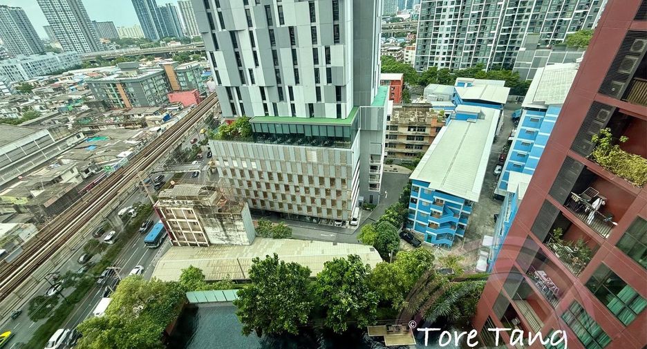 For sale 1 bed condo in Khlong Toei, Bangkok
