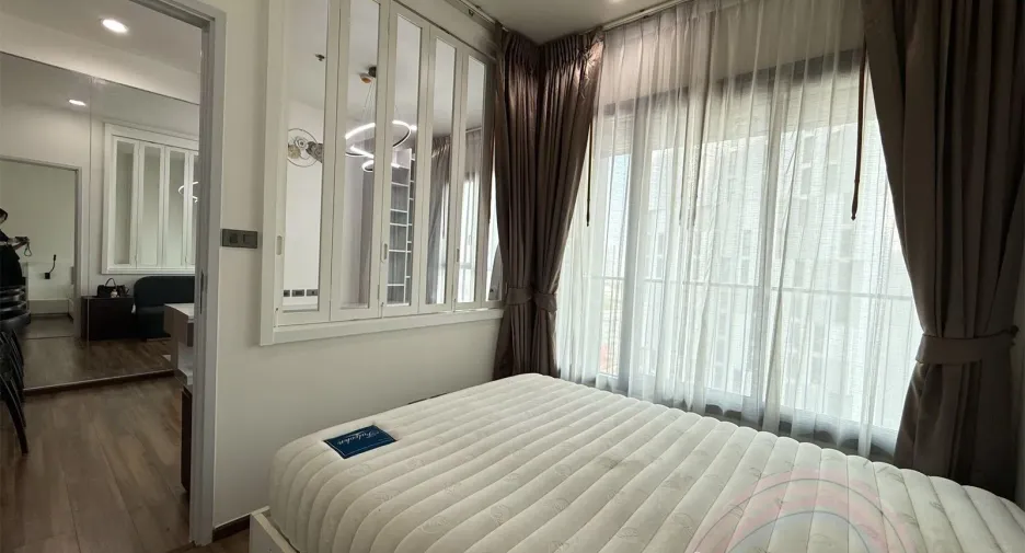 For sale 1 bed condo in Khlong Toei, Bangkok