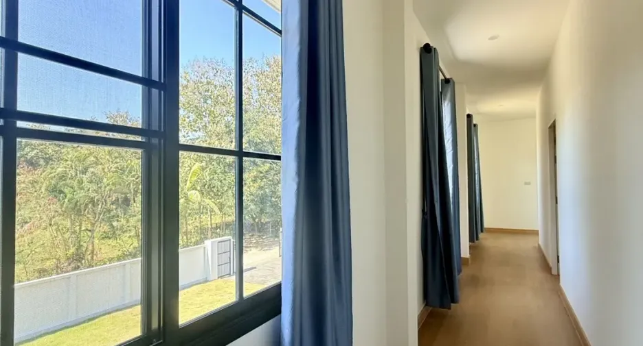 Casa en venta de 4 habitaciones en Hang Dong, Chiang Mai