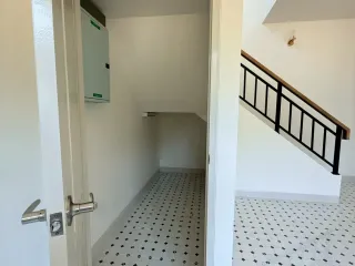 Casa en venta de 4 habitaciones en Hang Dong, Chiang Mai