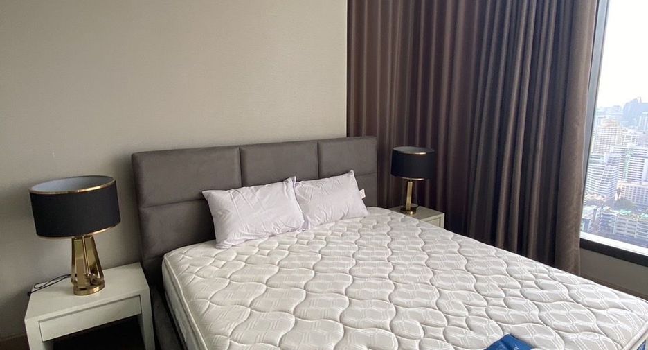 À vendre et à louer 2 chambres condo à Watthana, Bangkok