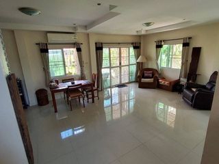 For sale 3 bedrooms house in San Kamphaeng, Chiang Mai