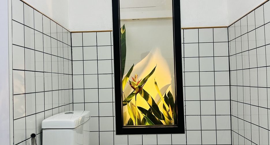 For sale 2 bedrooms townhouse in Bang Khae, Bangkok