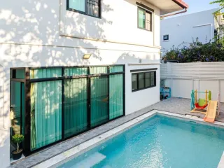 For Rent 5 Bedroom House In Hang Dong, Chiang Mai