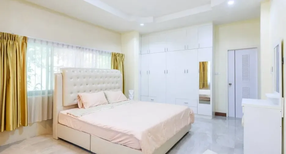 À vendre et à louer 5 chambres maison à Hang Dong, Chiang Mai