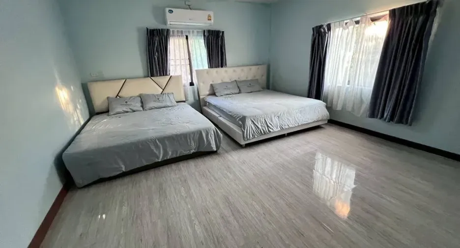 À vendre et à louer 5 chambres maison à Hang Dong, Chiang Mai