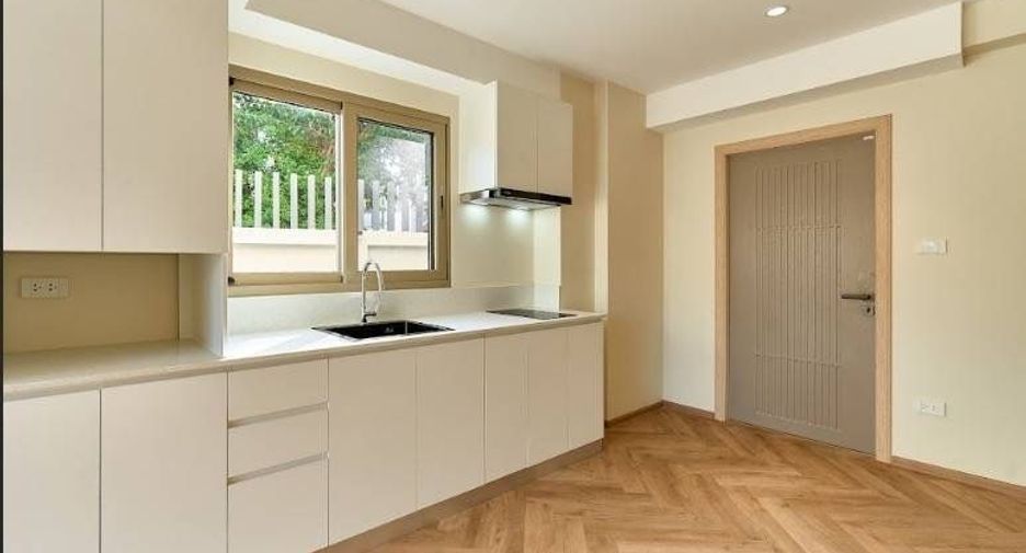 Casa en venta de 4 habitaciones en Mueang Chiang Mai, Chiang Mai