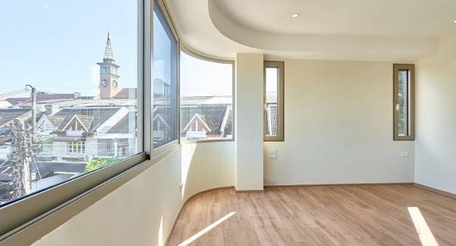 Casa en venta de 4 habitaciones en Mueang Chiang Mai, Chiang Mai