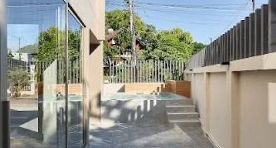 Casa en venta de 4 habitaciones en Mueang Chiang Mai, Chiang Mai