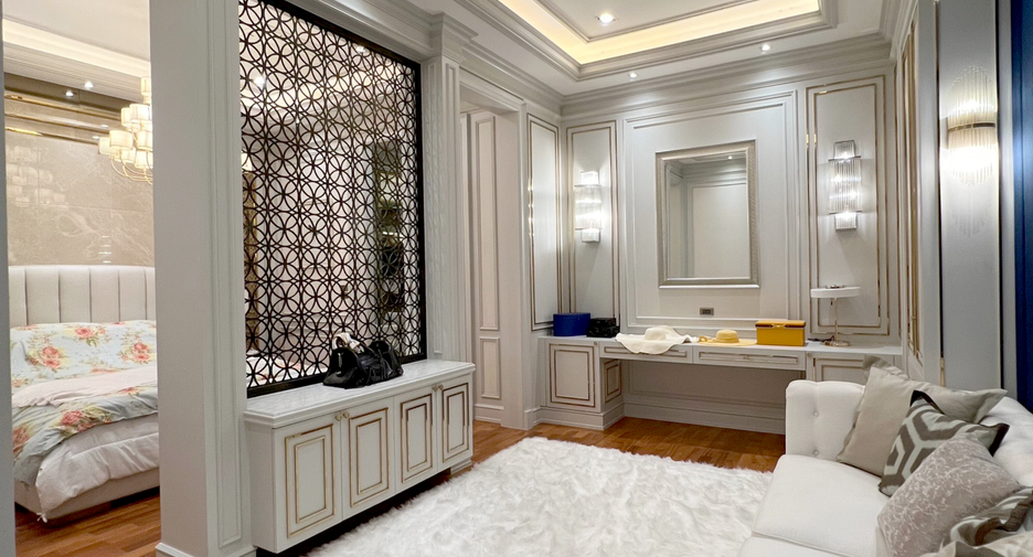 Casa en venta de 4 habitaciones en Thawi Watthana, Bangkok