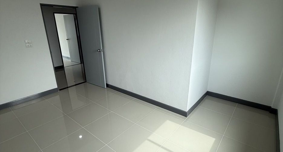 À vendre 2 chambres maison de ville à Nong Chok, Bangkok
