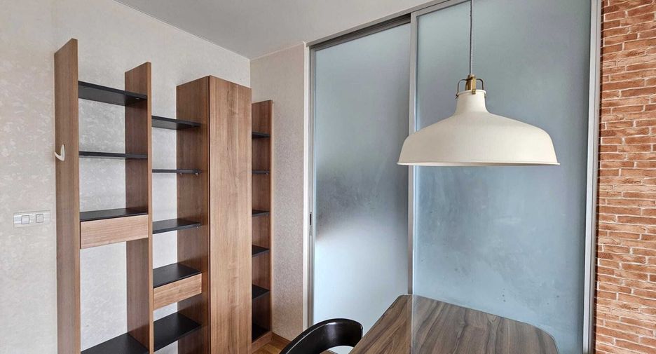 For sale and for rent 1 bed condo in Watthana, Bangkok
