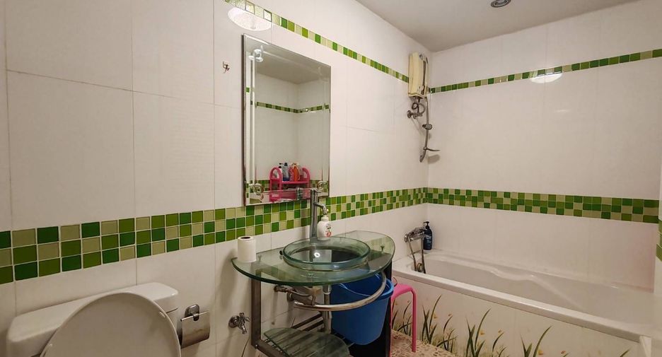 For sale 2 bedrooms condo in Mueang Chiang Mai, Chiang Mai