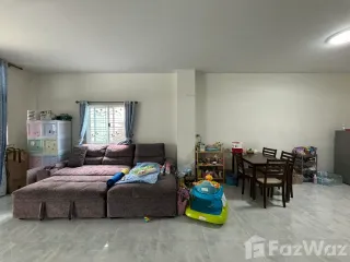 For sale 2 bedrooms townhouse in Bang Bo, Samut Prakan