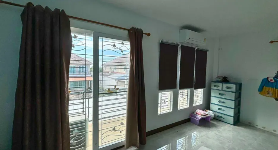 出售 2 卧室 联排别墅 在 Bang Bo, Samut Prakan