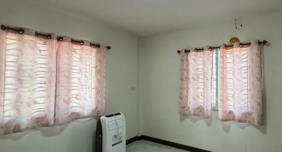 出售 2 卧室 联排别墅 在 Bang Bo, Samut Prakan