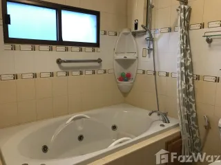 出售 4 卧室 独立屋 在 Mueang Chiang Mai, Chiang Mai