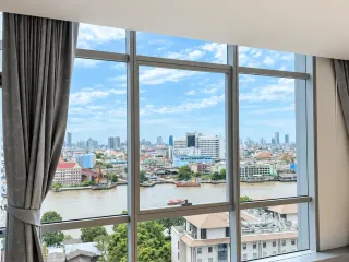 À vendre studio condo à Sathon, Bangkok