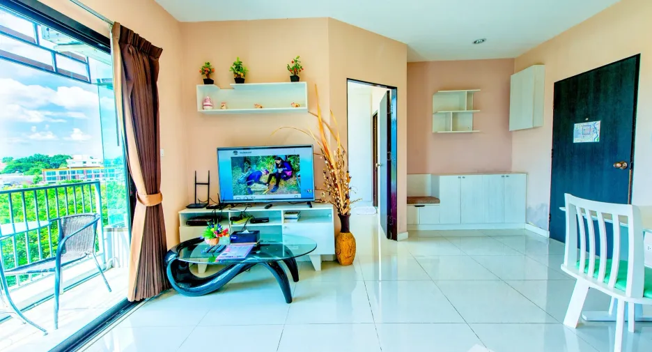 For sale 2 bedrooms apartment in Mueang Chiang Mai, Chiang Mai