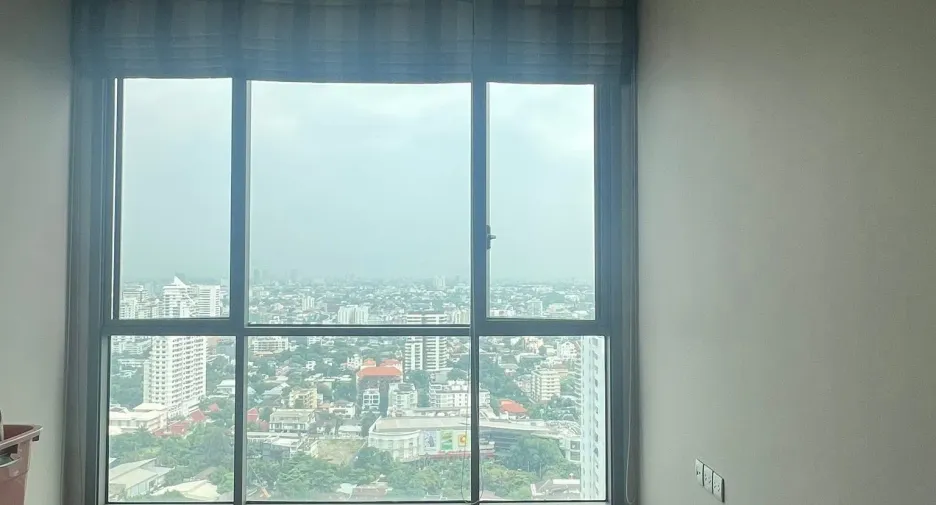Wohnung zum Kauf mit 3 Zimmer in Watthana, Bangkok