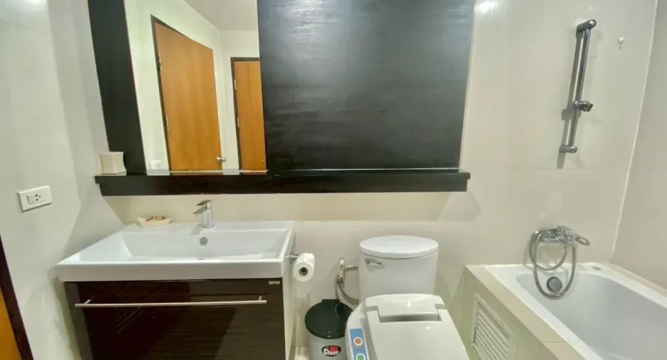 For rent 1 bed condo in Mueang Chiang Mai, Chiang Mai
