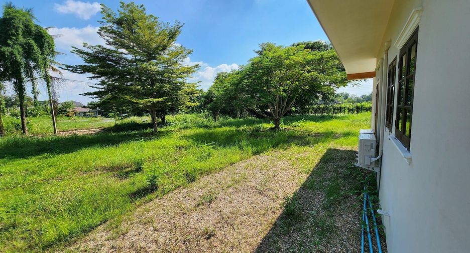 For sale and for rent 2 bedrooms house in Doi Saket, Chiang Mai