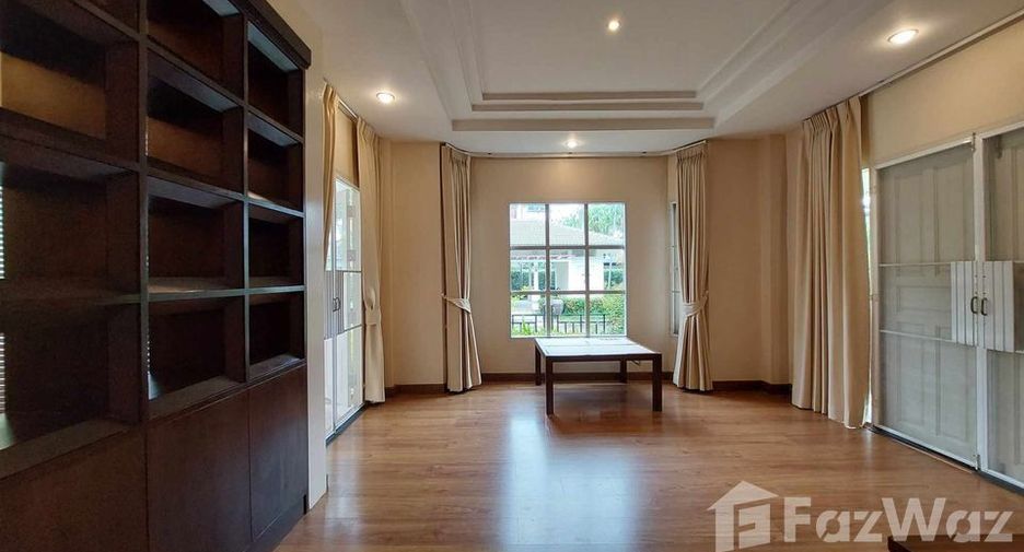 For rent 4 bedrooms house in Mueang Chiang Mai, Chiang Mai
