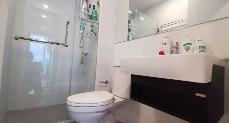 For sale 1 bed condo in Bang Na, Bangkok