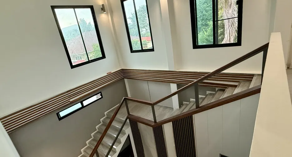 For sale 4 bedrooms villa in Mueang Chiang Mai, Chiang Mai