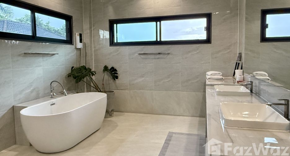 Villa zum Kauf mit 4 Zimmer in Mueang Chiang Mai, Chiang Mai