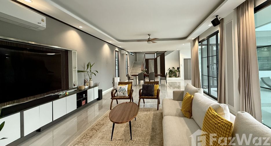 Villa zum Kauf mit 4 Zimmer in Mueang Chiang Mai, Chiang Mai